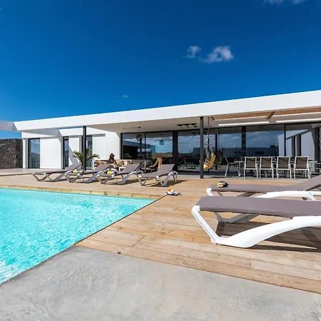 Ventura Lajares Villa *